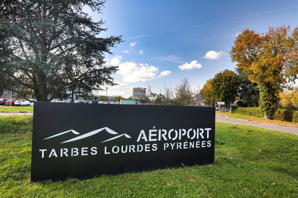 Aéroport Tarbes Lourdes Pyrénées