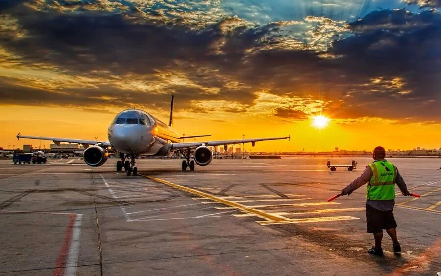 FLYFORM International